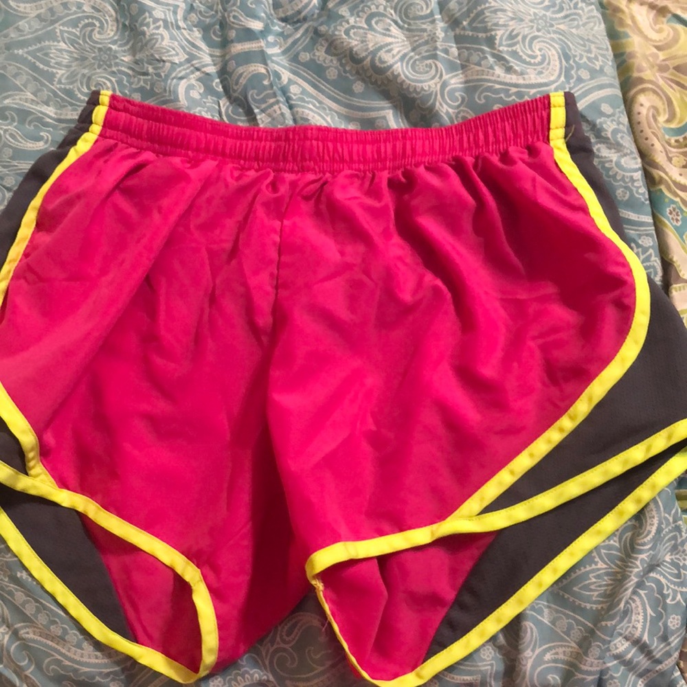 Ladies Soffe shorts size small